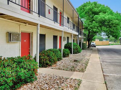 Exterior of Lillian II Apartments